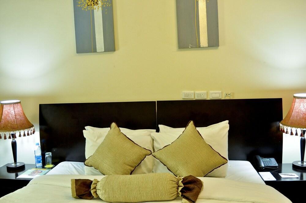 Aes Luxury Apartments Abuja Esterno foto