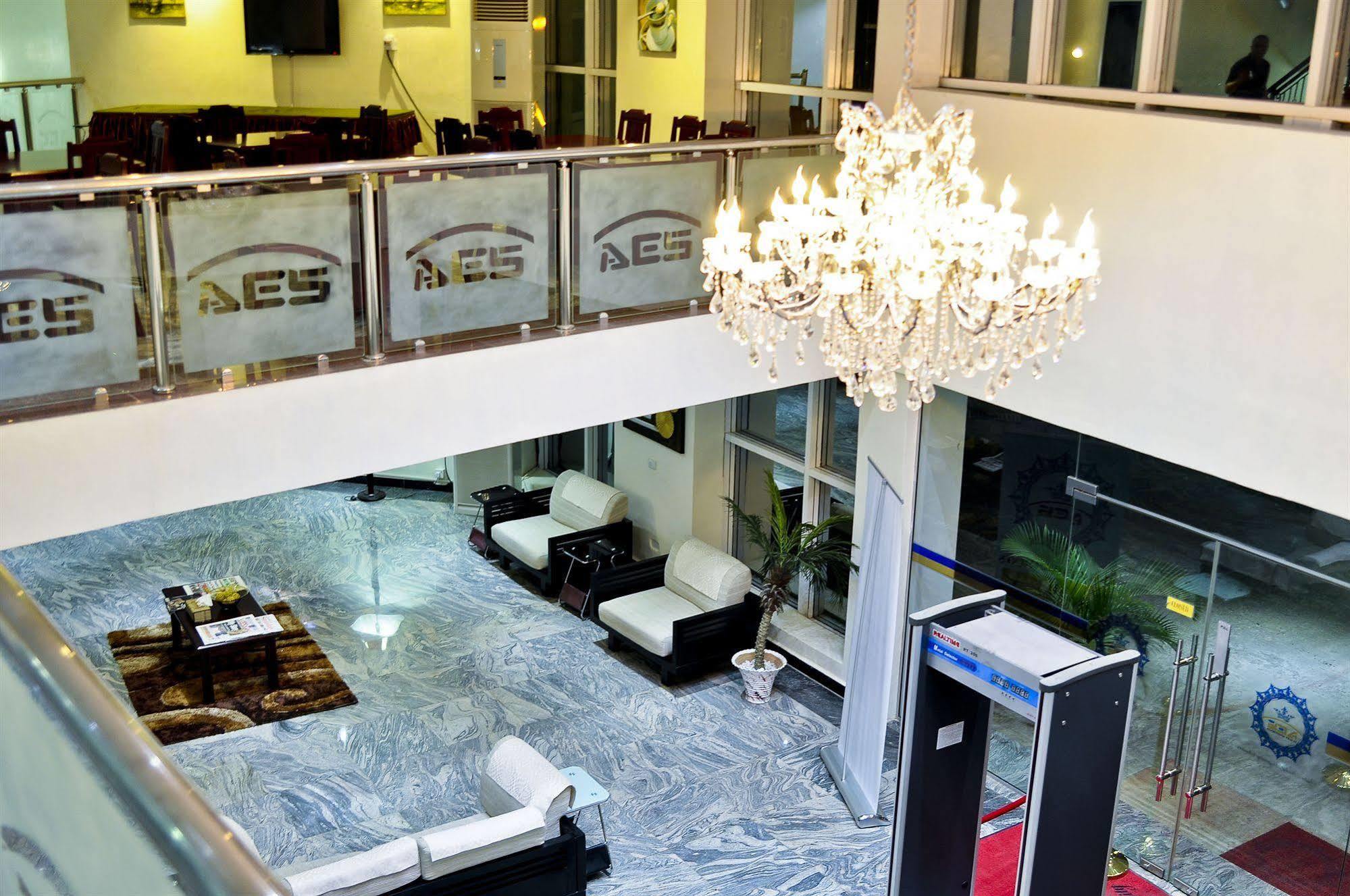 Aes Luxury Apartments Abuja Esterno foto